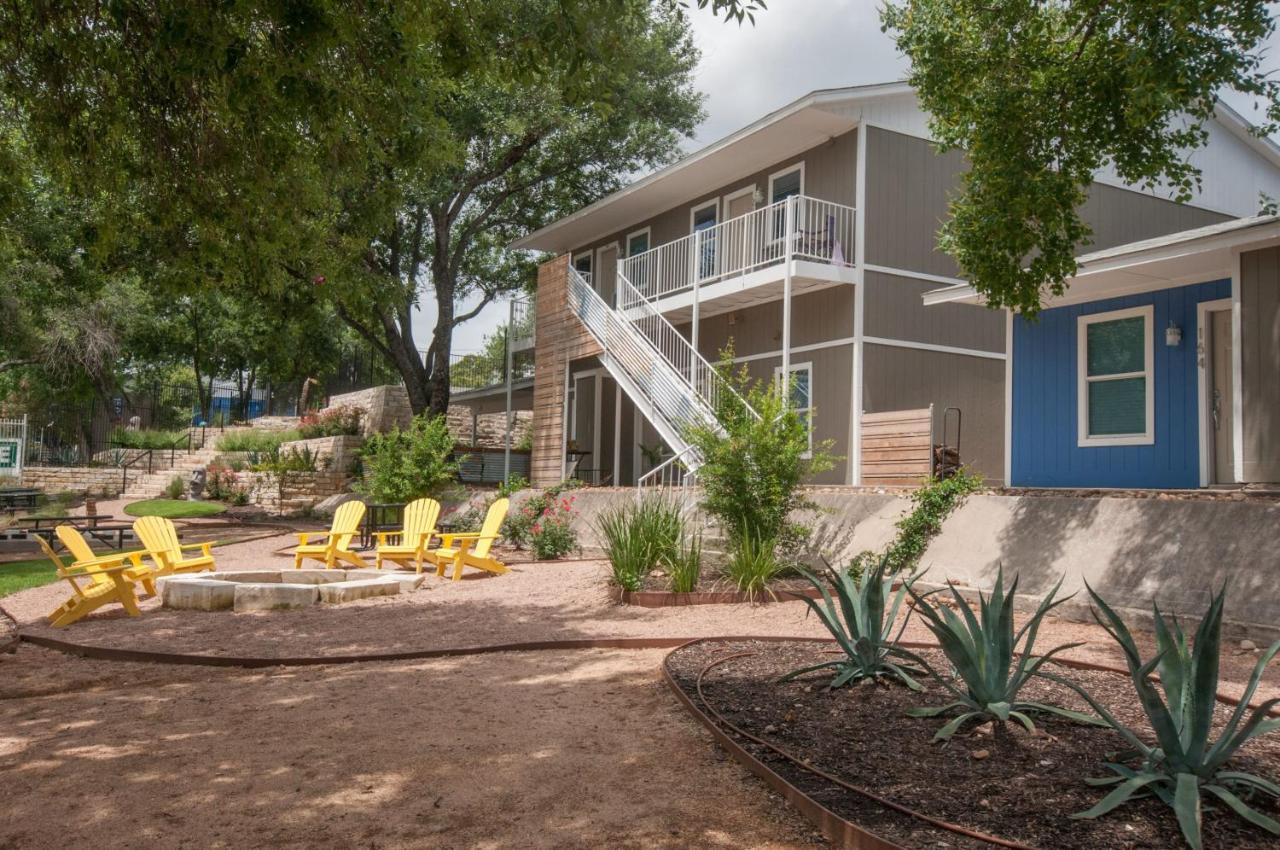 Efficiency 2Br King Bed Suites Next To Downtown Austin Exterior photo